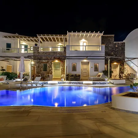 La Deluxe & (adults Only) 5* Kamari (Santorini)