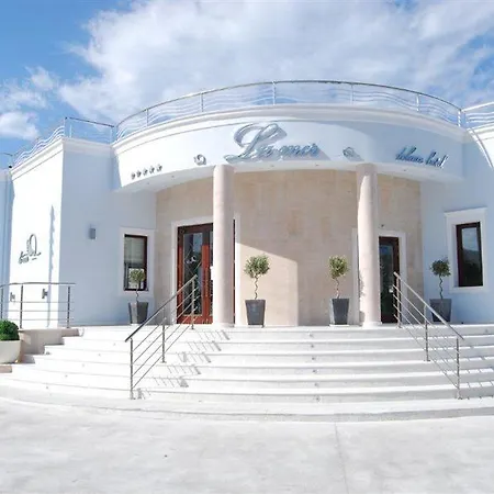 La Deluxe & (adults Only) Hotel Kamári