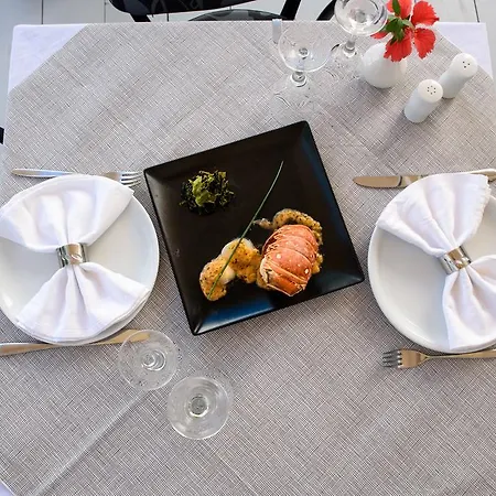 Hotel La Deluxe & (adults Only) 5*